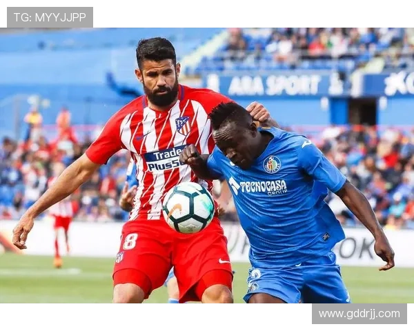 西班牙甲级联赛积分榜最新动态解析及球队排名变化分析